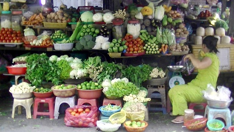 旧市場の野菜売り場