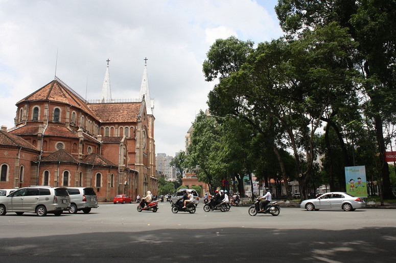 サイゴン大教会と4月30日公園