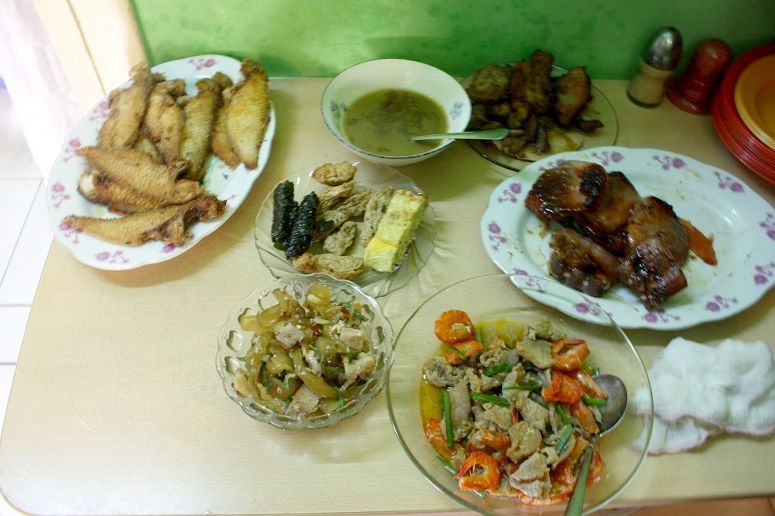 ベトナムの家庭料理のおかず