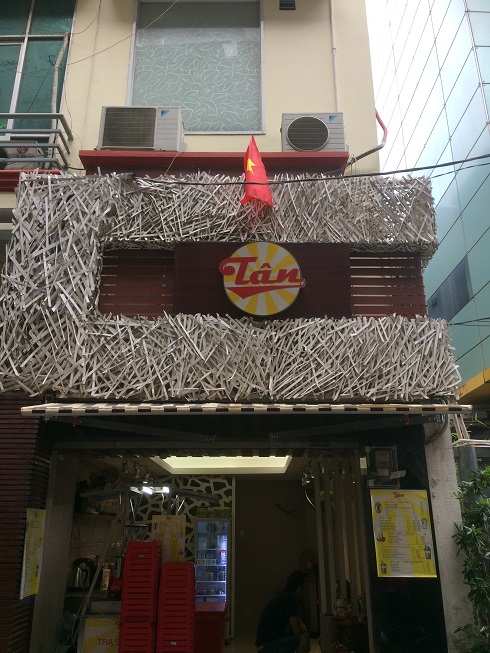 Tan Cafe