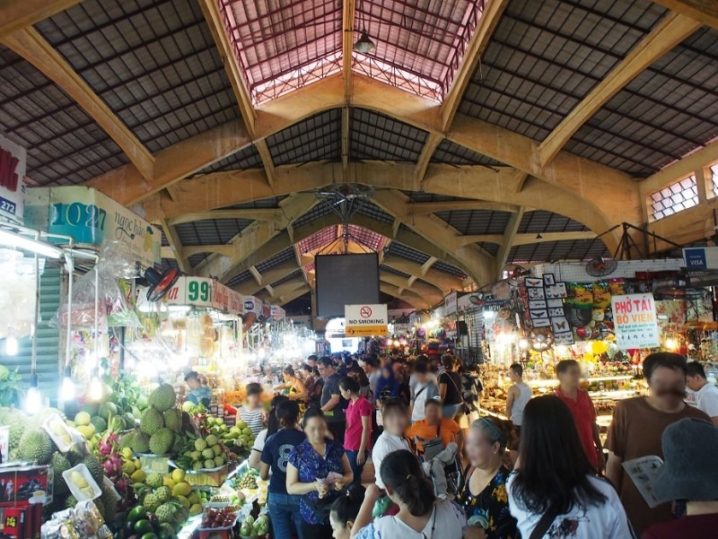 ホーチミン観光でまず抑えたい 熱気と活気に溢れた市場 ベンタイン市場 グッチのvietnam Local Foods