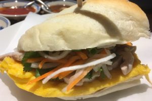 【名古屋市千種区吹上】落ち着いた雰囲気のベトナム料理店「ベトナムキッチン アンヴィエット」