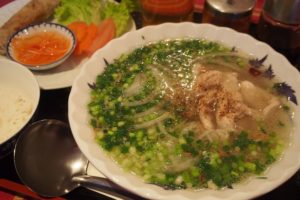 【名古屋市天白区塩釜口】揚げ春巻きが美味！ベトナム南部の家庭料理が楽しめる「ホンハ」