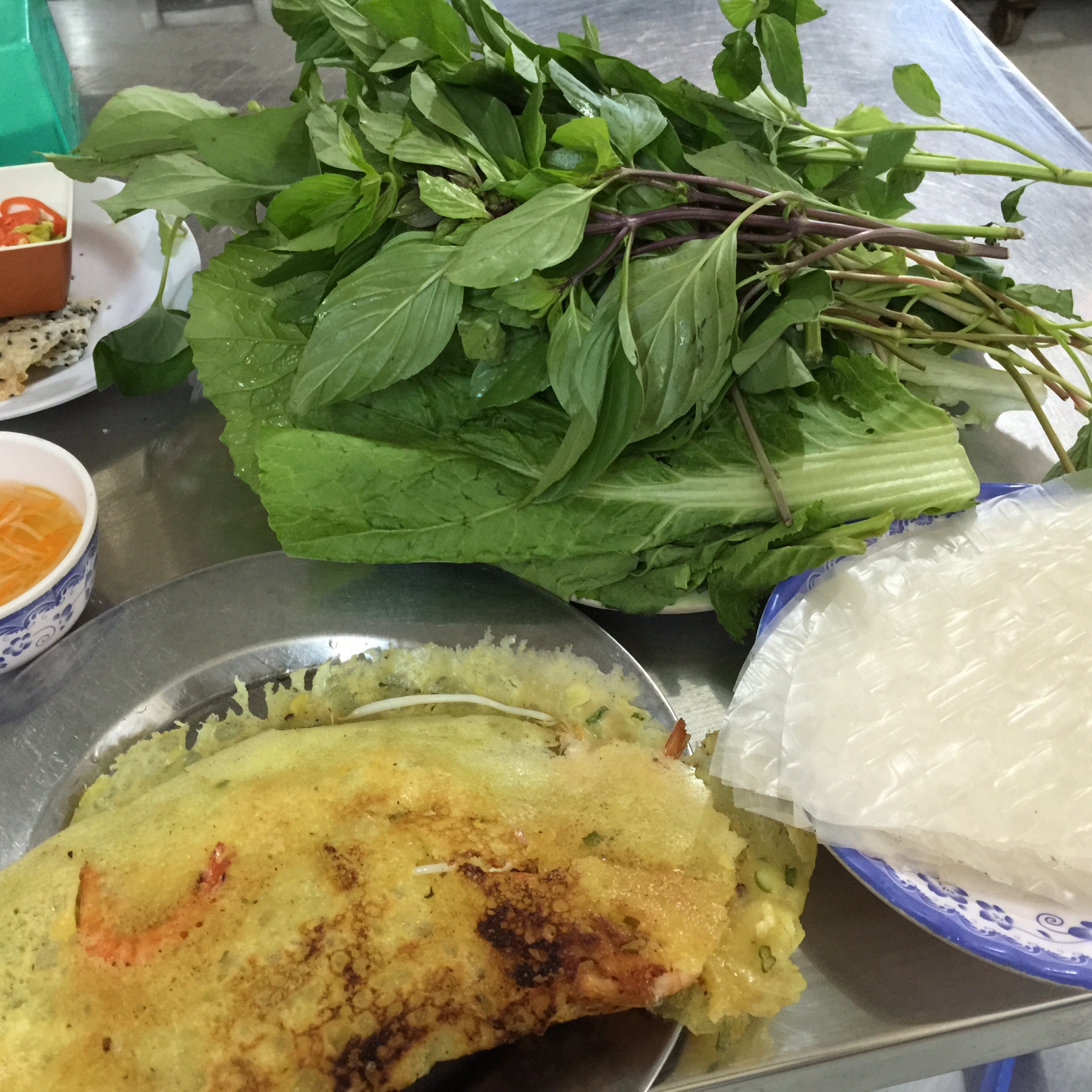 市販の粉を使って バインセオ ベトナム風お好み焼き を作ろう グッチのvietnam Local Foods