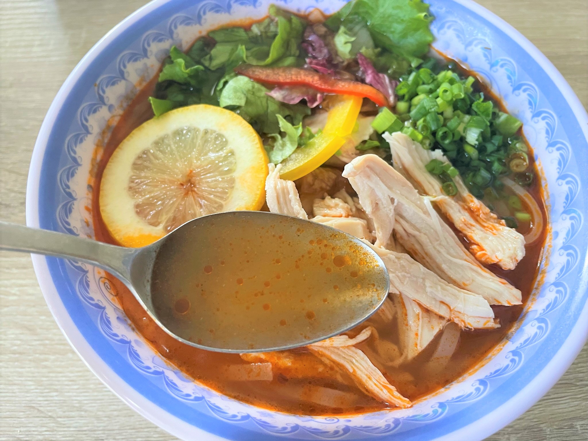 【通販】COM PHOの「国産鶏だしスープのフォー」と「チリトマトのフォー」を試してみました。